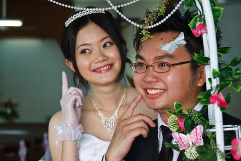 Ming Yuan and Jinyi