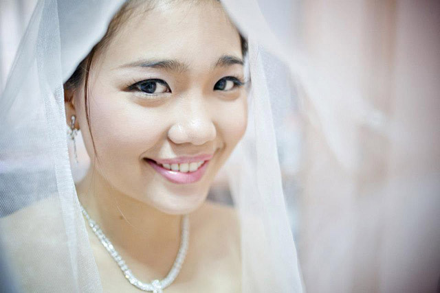 Xiao Han's Wedding Day Bridal Makeup and Hairstyling by Jovie Tan from TheLittleBrush Makeup.