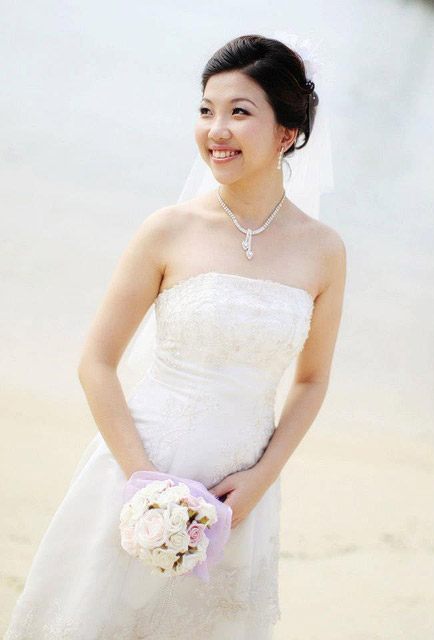 Emma's Pre-Wedding Hair and Makeup by Jovie Tan from TheLittleBrush Makeup.