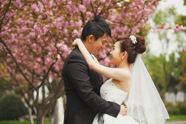 Yun Jia's Shanghai and Hangzhou Pre-Wedding Hair and Makeup by Jovie Tan from TheLittleBrush Makeup.