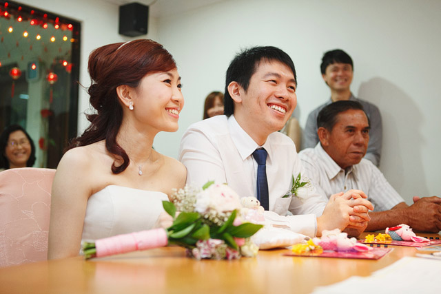 Yun Jia's Solemnization Hair and Makeup by Jovie Tan from TheLittleBrush Makeup.